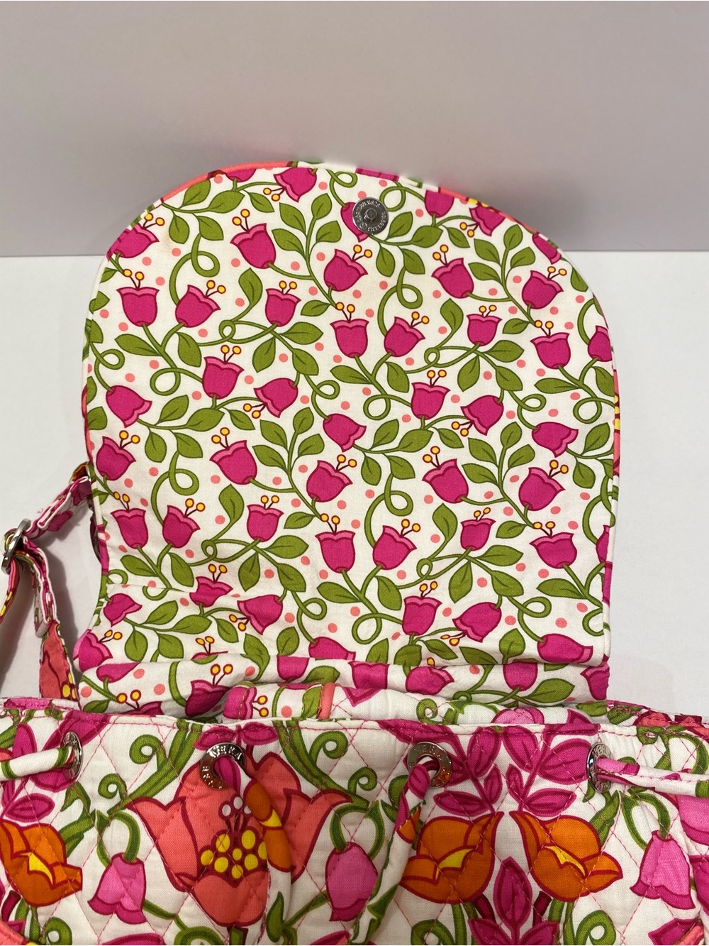 Vera Bradley Backpack/Crossbody in Lilli Belle NWOT RARE VINTAGE - Picture 4 of 11